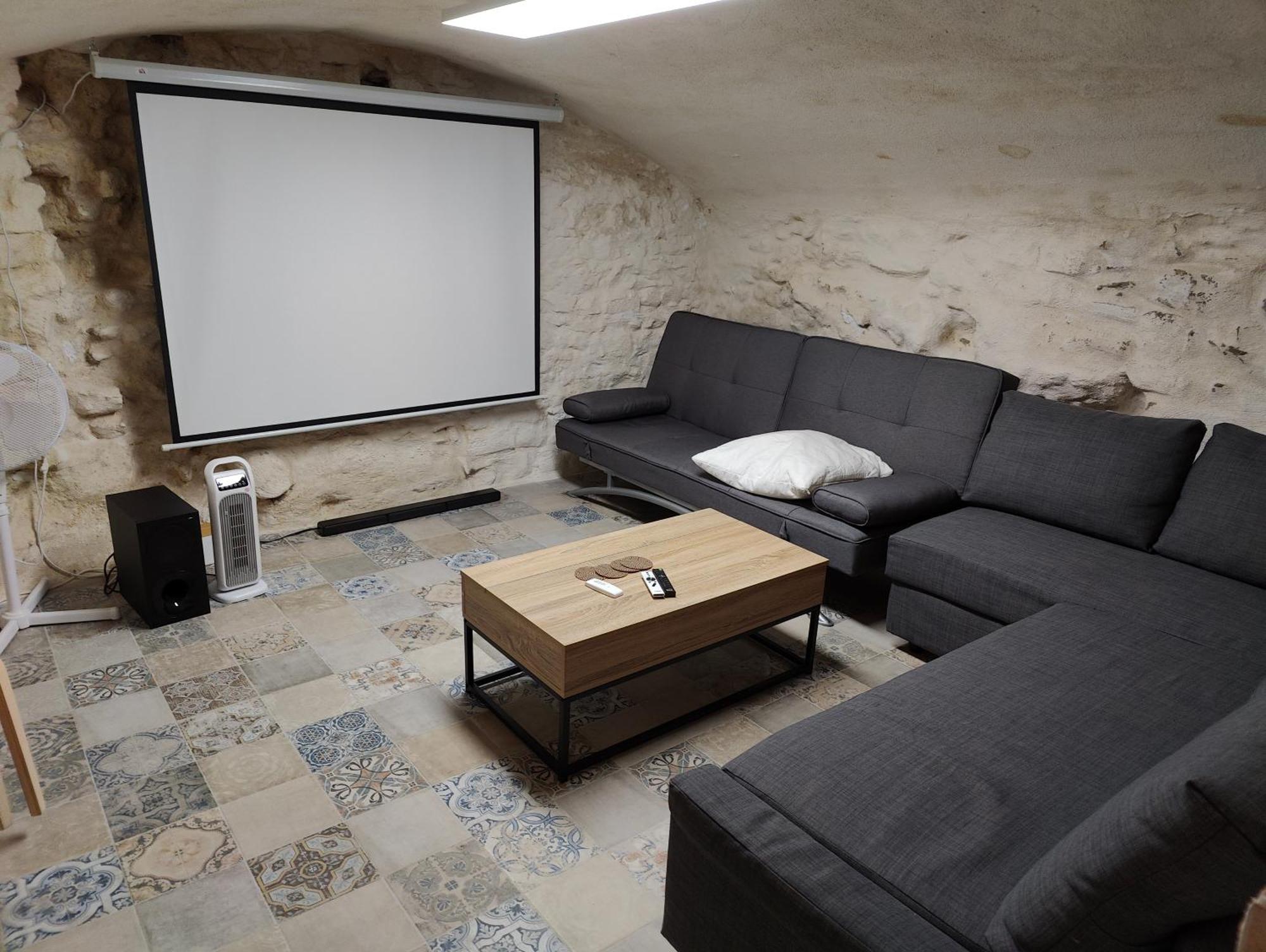 Maison 2 Chambres 100M Du Theatre Antique Avec Salle Cinema Orange  Exterior foto